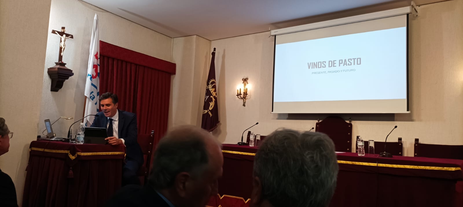 Conferencia del “Ciclo sobre el Vino” de la Real Academia San Dionisio