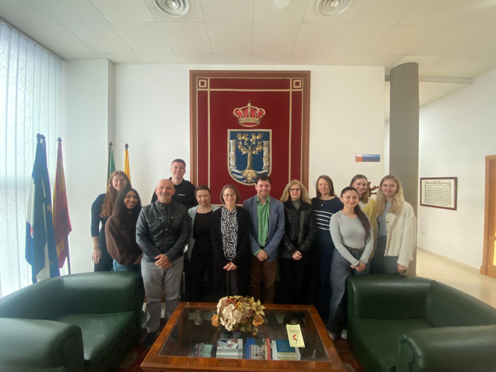 Encuentro con una delegación de profesores y estudiantes de Turismo de la Frankfurt University of...