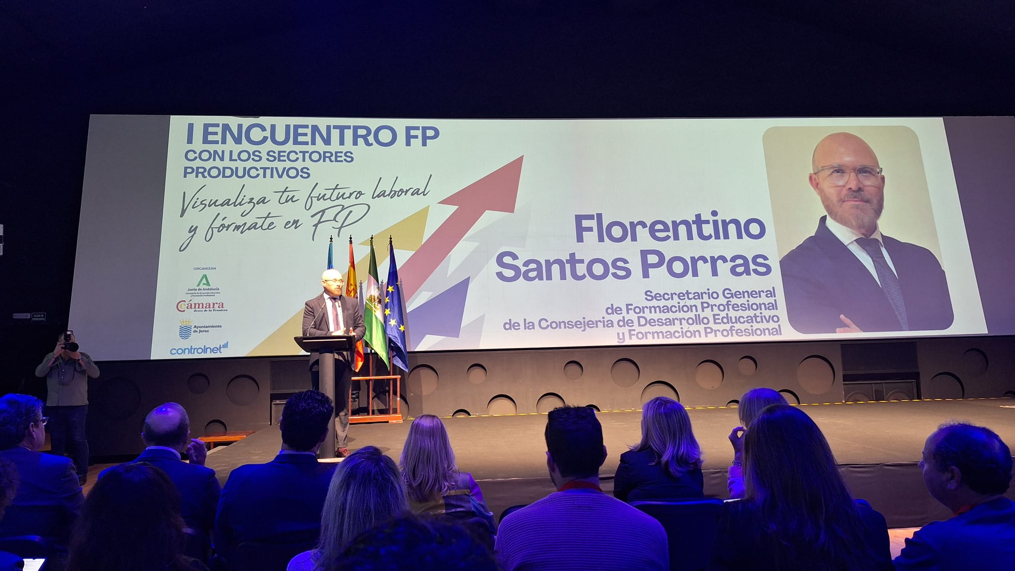 El Delegado del Rector para el Campus de Jerez asiste al I Encuentro de FP y Sectores Productivos...